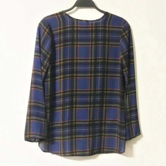 Peppermint Blue Plaid Hi Low Plunge Neckline Top - Picture 5 of 5